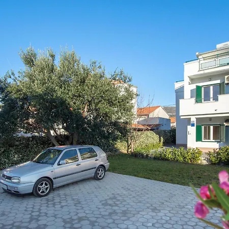 In Kastel Stari With Kitchen Kastela